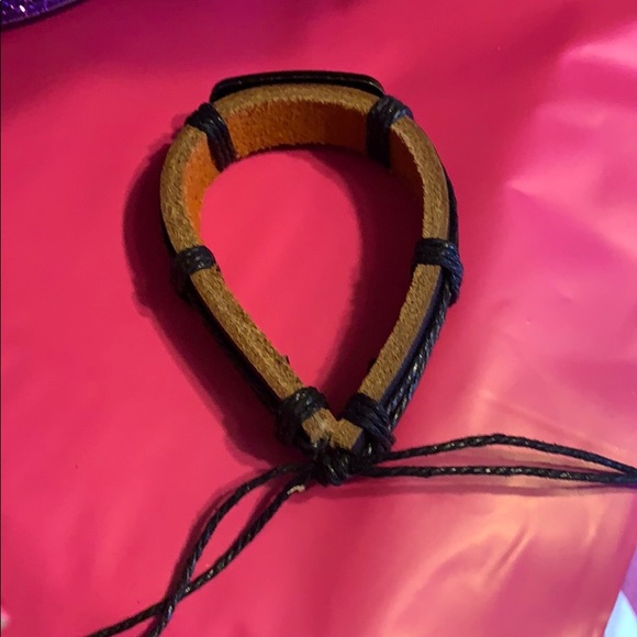 Genuine Leather Vintage Bracelet Jesus Fish Symbol - Picture 5 of 6